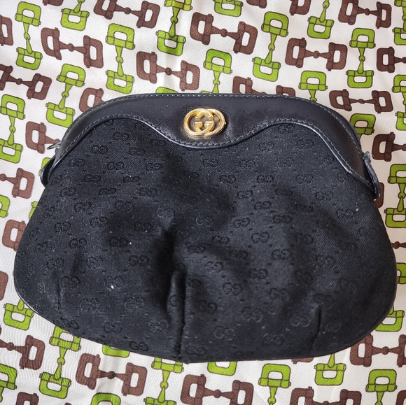 Gucci clutch black gold hardware - Picture 2 of 15